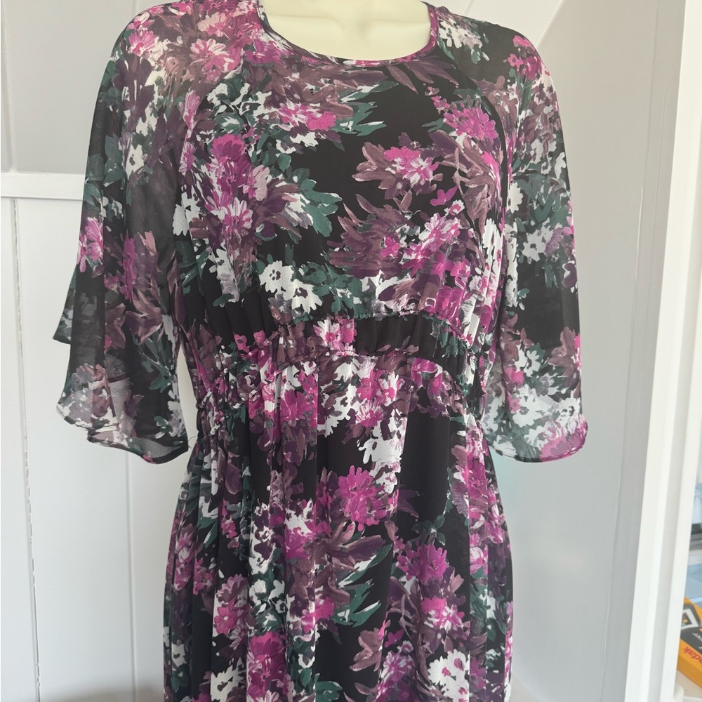 Taylor floral maxi dress purple green black ruffles zip spring 6 Easter